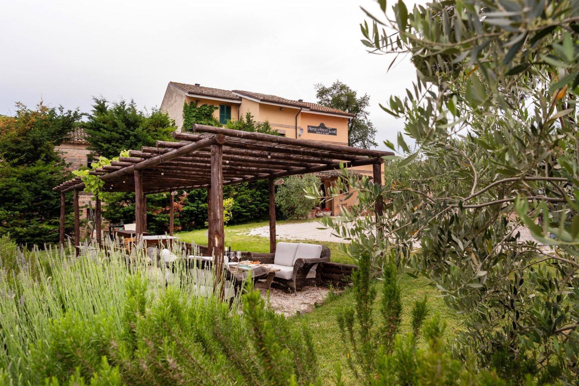 Locanda Tane San Giovanni  Kültér fotó